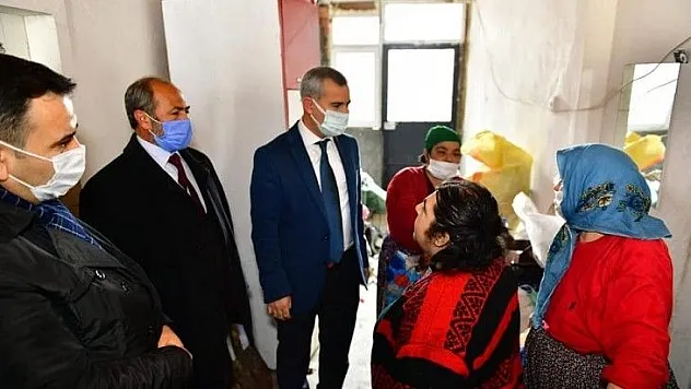 O, Bizim Gülen Yüzümüz, Sokaklarımızın Rengiydi