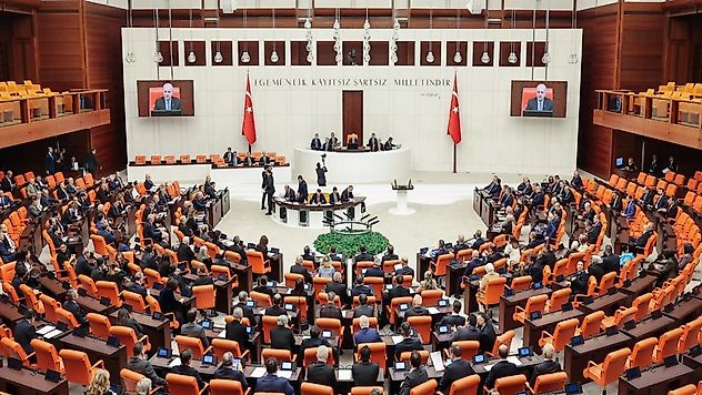 Öğrenci affı ve çocuk düzenlemesi