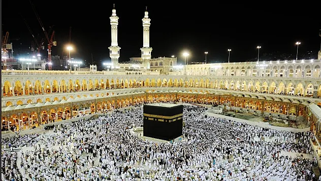 Öğretmen ve öğrenciler için Umre başvuruları başladı