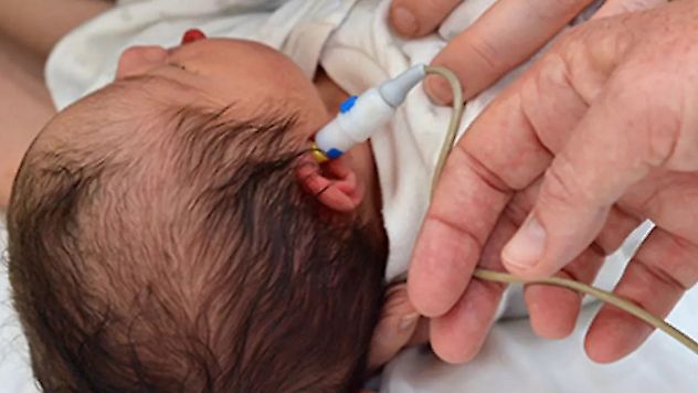 Okullarda Dev İşitme Taraması: 55 Bin Çocuk KBB'ye Sevk Edildi