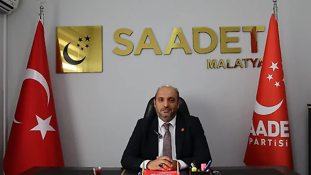 Paşahan: 'Recai Kutan, Ömrünü Milletine ve İnancına Adadı'