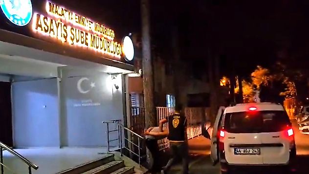 Polis Ekiplerinden Şok Denetimler: 6136 ve 5326 SKM Suçlarından 16 Şüpheli Yakalandı