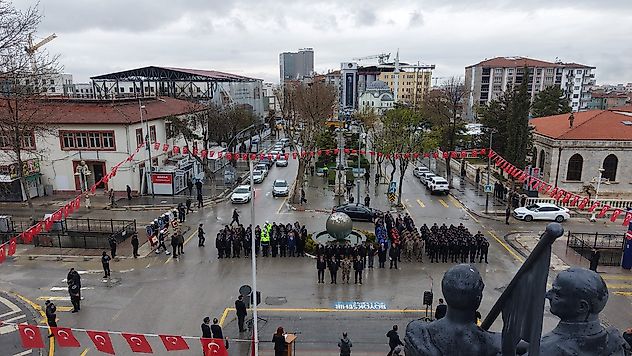 Polis Haftası Kapsamında Malatya'da Tören Düzenlendi