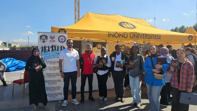 Polisten Kampüste Bilinçlendirme Atağı