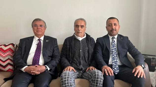 Prof. Dr. Doğan Aydal'dan Zafer Ailesine Taziye Ziyareti