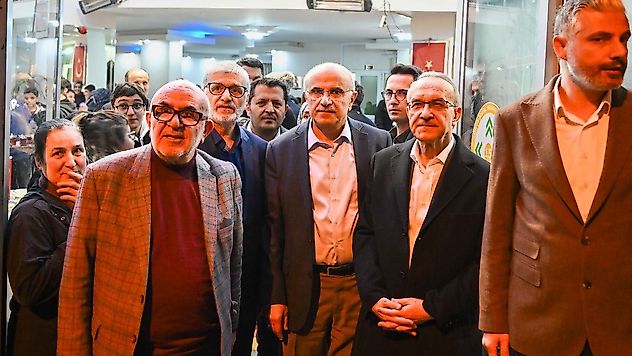 Ramazan'da Yetimler İçin Gönül Sofrası