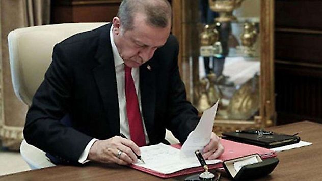 Resmi Gazete'de Yayımlandı: 8 Üniversitenin Rektörü Değişti