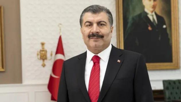 Sağlık Bakanı Koca, 36 bin sağlık personeli alınacağını duyurdu