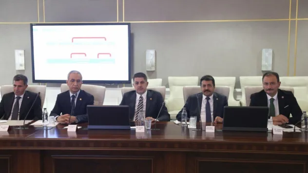 Sağlık Bakanlığı'ndan 'Sağlıklı Türkiye Yüzyılı' toplantısı: Yapısal reformlar masaya yatırıldı