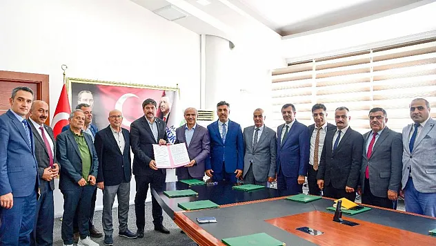 Sami Er: 'Belediye Çalışanlarımızın Şartlarının Her Alanda İyi Olmasını İstiyoruz'