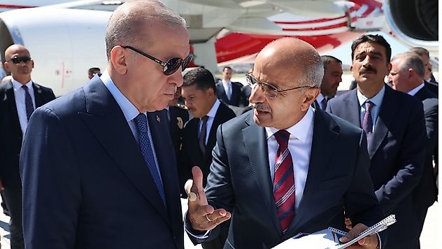 Sami Er'den Erdoğan'a Malatya Sunumu: Raylı Sistem Projesi Gündemde