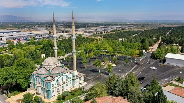 Şehir Mezarlığı İçerisindeki Yollarda Asfalt Çalışmaları Tamamlandı