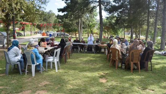 Şehirleri Değerli Kılan Sadece Mimari Yapılar Değil, İçinde Yaşayan Nitelikli İnsanların Varlığıdır