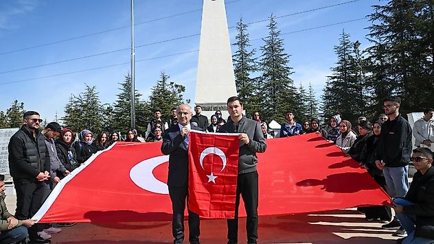 Şehitler Haftası Öncesi Anlamlı Buluşma