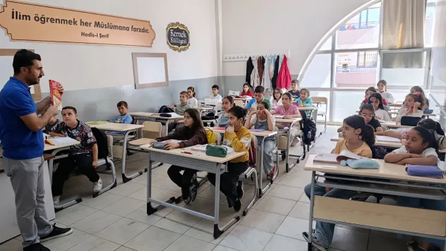 Semt Konakları ve Külliye'de Eğitim Heyecanı: Yeni Dönem Resmen Açıldı