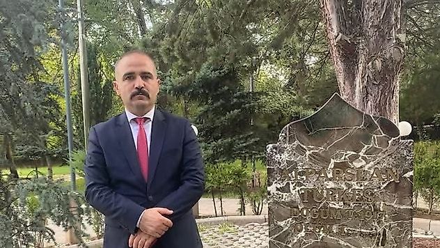 Şengönül'den Başbuğ Alparslan Türkeş İçin Duygu Yüklü Anma