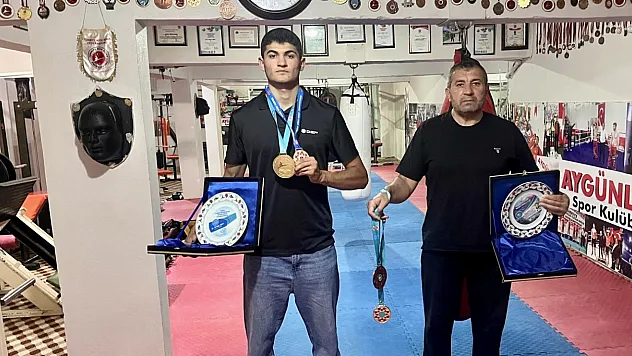 Serdar Aygün, Abu Dabi'de Türkiye İçin Ringde