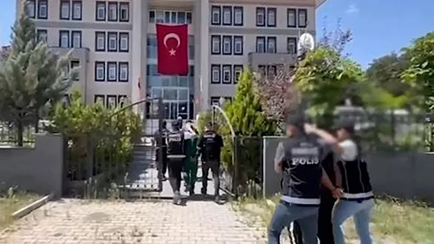 Son iki haftada uyuşturucudan bin 811 kişi yakalandı