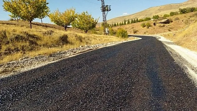 'Söz Verdiğimiz Gibi Asfaltsız Yol Kalmayacak'