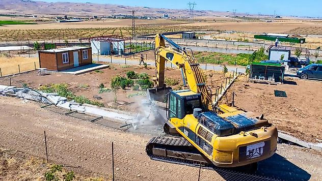 Tarım Arazilerindeki Kaçak Yapılara Elektrik, Su ve Doğal Gaz Engeli
