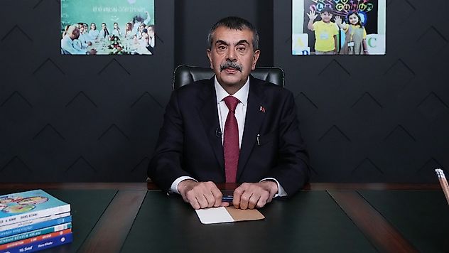 Tekin'den Yeni Eğitim Yılı İçin Net Mesaj: 'Yapabilir miyim?' Değil, 'Yapmalı mıyım?'