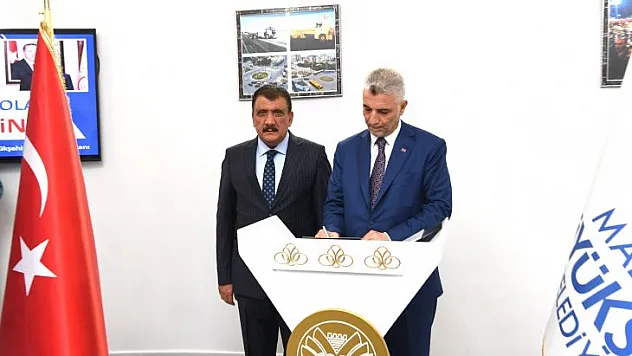 Ticaret Bakanı Prof. Dr. Ömer Bolat'tan Büyükşehir Belediyesine Ziyaret