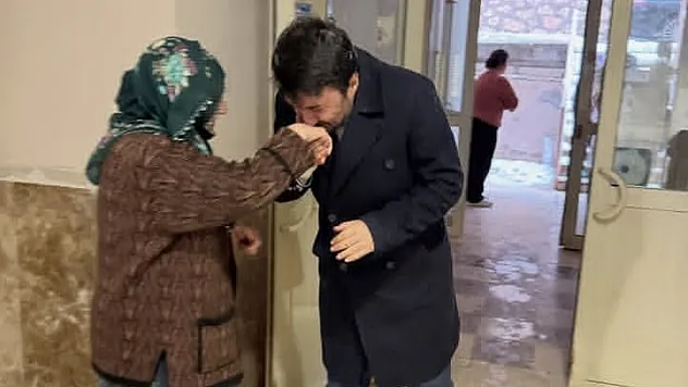 TOKİ Mahallesi'nde Birlik Sofrası: Anahtar Parti'den Dayanışma Mesajı