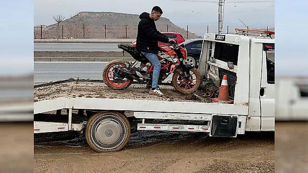 Trafik güvenliğini hiçe sayan motosikletliler yakalandı
