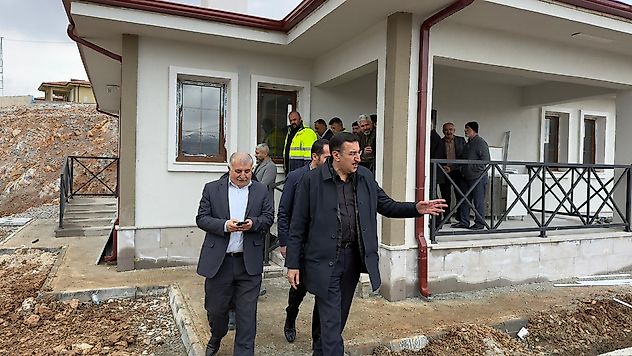 Tüfenkci: 'İlk Günden Beri Sahadayız'