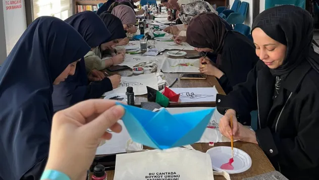 TÜGVA Malatya'dan Filistin'e Sanatsal Destek: 'Direnişin Rengi' Atölyesi Düzenlendi