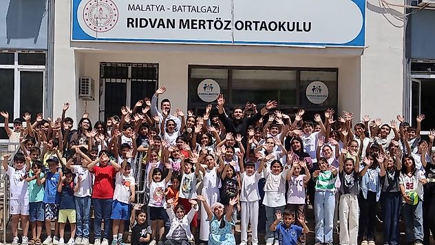 TÜGVA Malatya Yaz Okulları yoğun katılımla devam ediyor