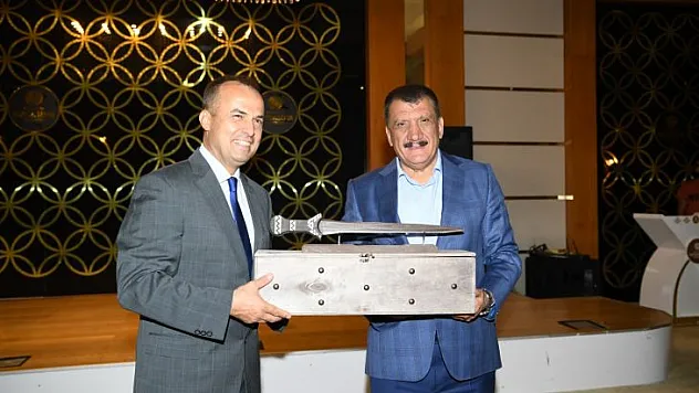 Tümgeneral Selami Arslan ile Tuğgeneral Zafer Uğur için veda programı düzenlendi