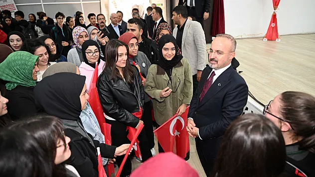 Turan: 'Sayın Bahçeli büyük bir risk aldı, ama ülke menfaati için'