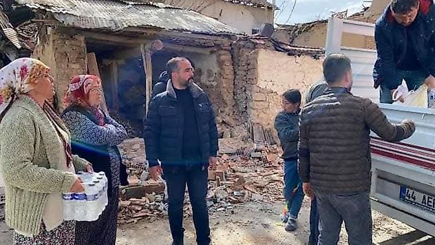 Turgay Şengönül: 'Deprem Günlerinde Sahadaydık, Siyasi Rant Peşinde Değildik'