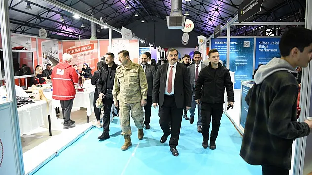 Turgut Özal Üniversitesi Devlet Teşvikleri Tanıtım Günleri'ne Katıldı