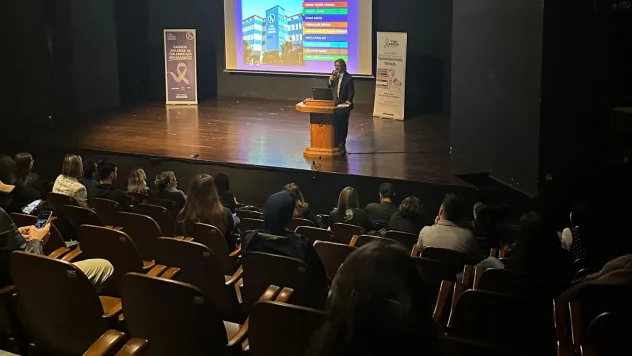 Türk Kanser Derneği, 'Kanseri Anlamak ve Önlemek' İçin Bilgilendirici Bir Etkinlik Gerçekleştirdi.