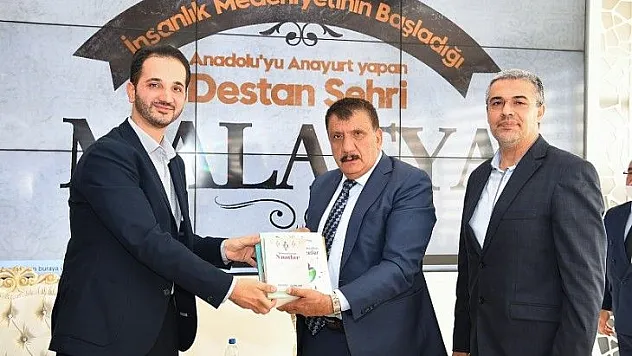 Türkiye'de Yaklaşık 230 Bin Öğrenci Malatya'da İse Bin 200 Yabancı Öğrenci Eğitim Görüyor