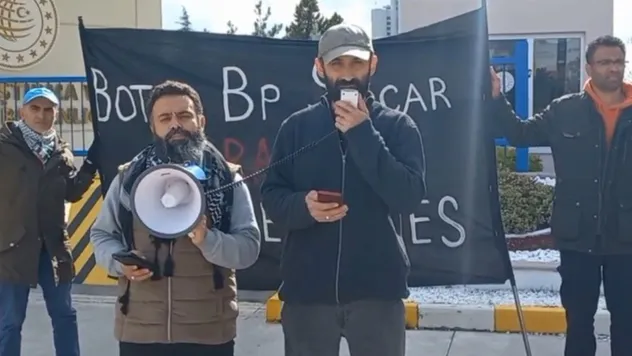 Ulaştırma Bakanlığı önünde işgalci siyonistlere sevkiyata protesto