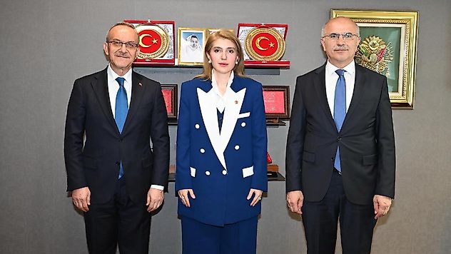 Ulu Cami Sonbaharda Açılıyor, Kervansaray İhaleye Çıkıyor