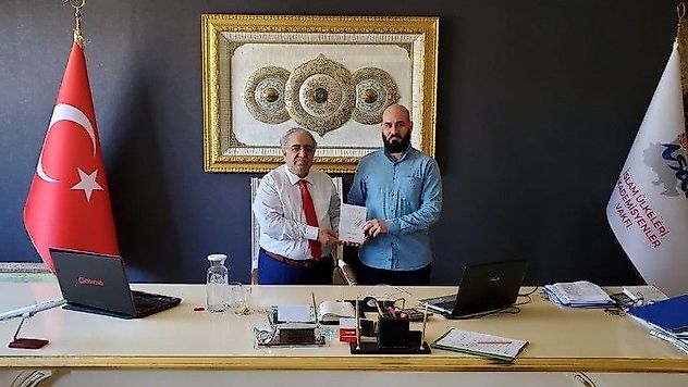 Ünlü Fransız Yönetmeninden Hemşehrimize Ziyaret....