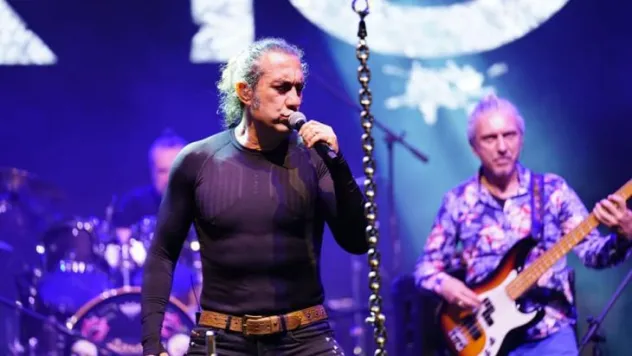 Ünlü Sanatçı Kıraç, 27.Yeşilyurt Kültür, Spor Ve Kiraz Festivalinde Sevenleriyle Buluştu