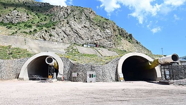 Uraloğlu,  KOP Tüneli şantiyesinde incelemelerde bulundu