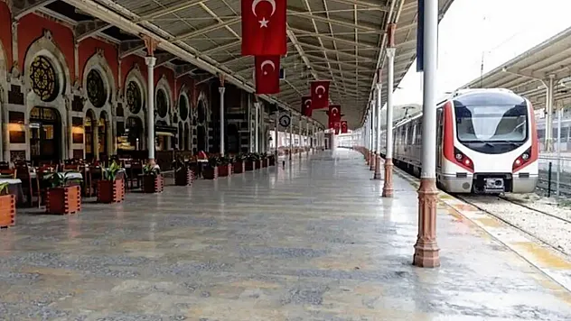 Uraloğlu: TCDD, 2025'te Rekor Kırdı – 283 Milyon Yolcu