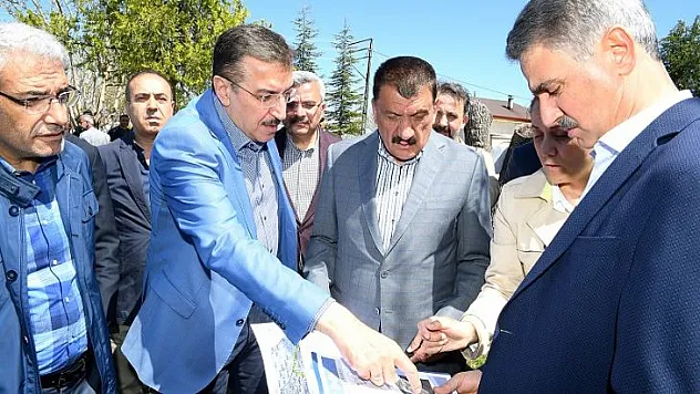 Usta Şagirt Kümbetinde yapılan restorasyon çalışmaları devam ediyor