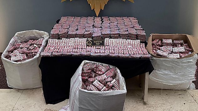 Uyuşturucu operasyonunda 3 gözaltı