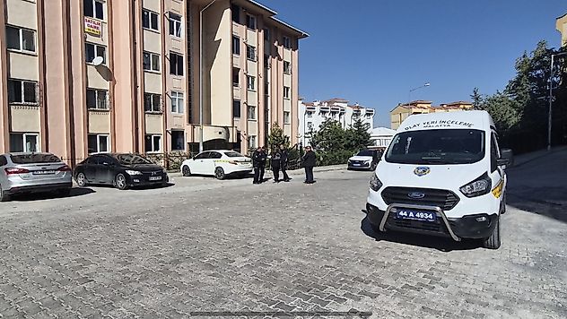 Uzaklaştırma kararı işe yaramadı: Malatya'da kadın, sokak ortasında eşi tarafından bıçaklanarak hayatını kaybetti