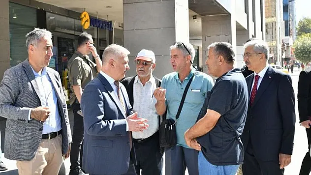 Vali Ersin Yazıcı, Esnaf ve Vatandaşlarla Bir Araya Geliyor.