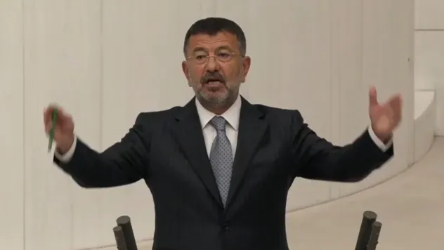 Veli Ağbaba: 'Bağ-Kur primi yüksek, esnaf çalışırken de emeklilikte de aç kalıyor'