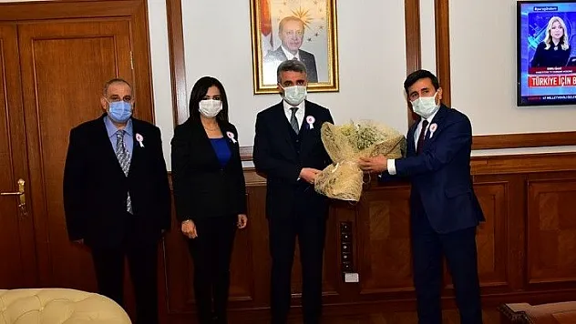 Vergi Haftası Nedeniyle Vali Baruş'a Ziyaret