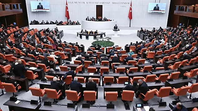 Yaklaşık 20 bin mahkûmun tahliyesi bekleniyor: 10. Yargı paketi meclisten onay aldı